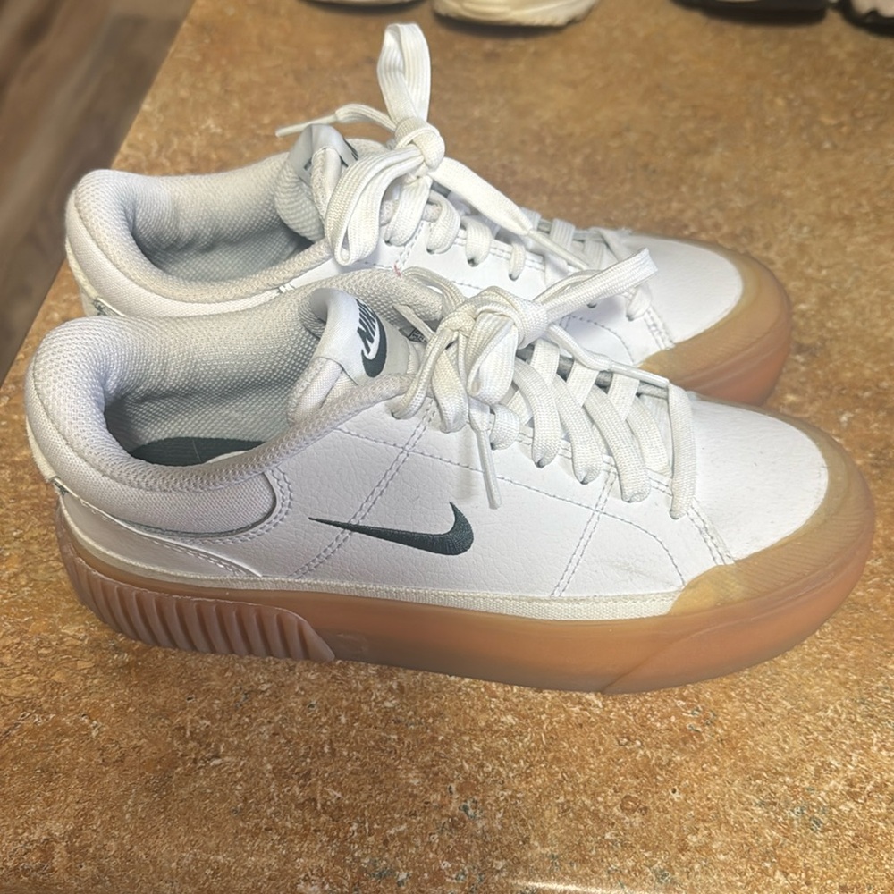 Nike size 5